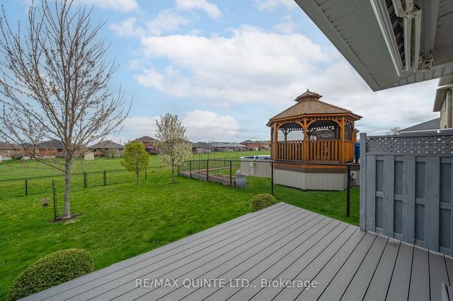 13 Vertis Ct, House detached with 3 bedrooms, 2 bathrooms and 4 parking in Belleville ON | Image 22