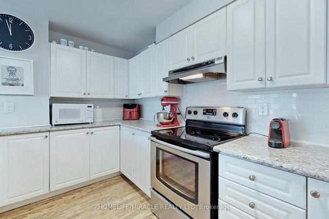 201 - 90 Dale Ave, Condo with 2 bedrooms, 2 bathrooms and 1 parking in Toronto ON | Image 4