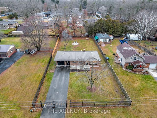 423 Mcdowell Rd E, House detached with 3 bedrooms, 1 bathrooms and 9 parking in Norfolk County ON | Image 1