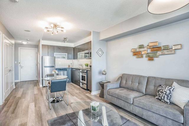 2506 - 2015 Sheppard Ave E, Condo with 1 bedrooms, 1 bathrooms and 1 parking in Toronto ON | Image 4