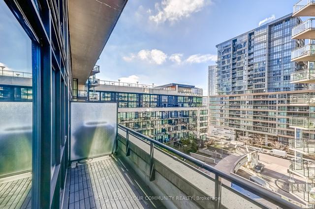 819 - 8 Telegram Mews, Condo with 4 bedrooms, 3 bathrooms and 2 parking in Toronto ON | Image 14