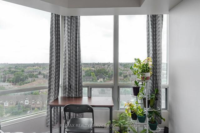 1209 - 155 Hillcrest Ave, Condo with 2 bedrooms, 1 bathrooms and 1 parking in Mississauga ON | Image 17