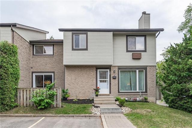 36 Wilsonview Ave, Townhouse with 3 bedrooms, 2 bathrooms and 1 parking in Guelph ON | Image 12