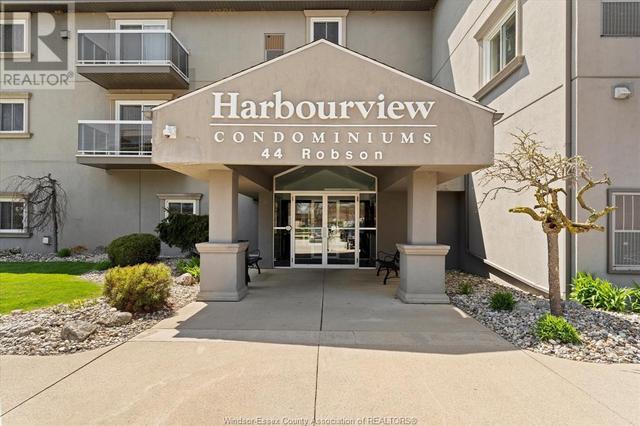 100 - 44 Robson Road, Condo with 3 bedrooms, 1 bathrooms and null parking in Leamington ON | Image 3