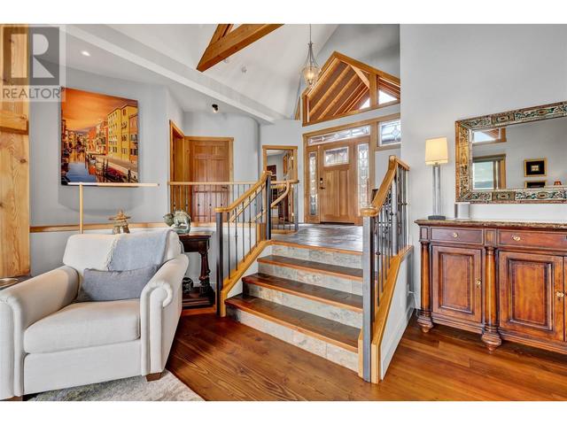 414 Okaview Rd, House detached with 6 bedrooms, 4 bathrooms and 7 parking in Kelowna BC | Image 8