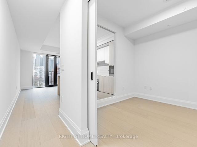 705 - 123 Portland St, Condo with 1 bedrooms, 1 bathrooms and 0 parking in Toronto ON | Image 17