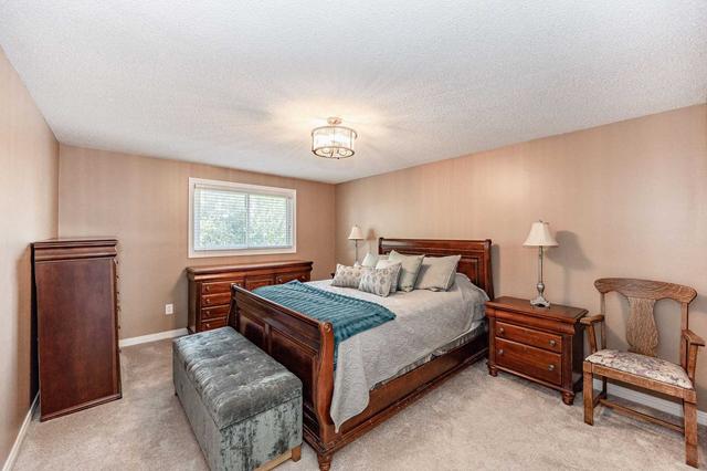 265 Crerar Dr, House detached with 3 bedrooms, 2 bathrooms and 6 parking in Hamilton ON | Image 16