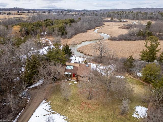 2924 Highway 2, House detached with 3 bedrooms, 2 bathrooms and 6 parking in Kingston ON | Image 3