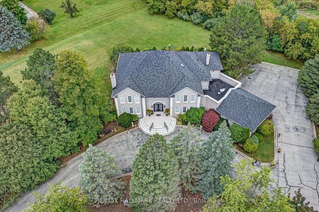 171 Millwood Pky, House detached with 5 bedrooms, 6 bathrooms and 23 parking in Vaughan ON | Image 1