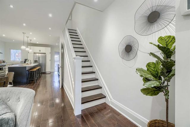 34 Kenneth Ave, House semidetached with 4 bedrooms, 4 bathrooms and 2 parking in Toronto ON | Image 8