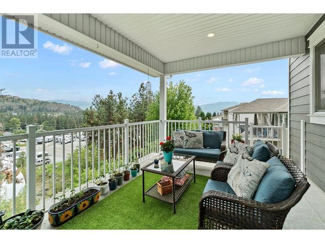2961 Ensign Way, House detached with 7 bedrooms, 3 bathrooms and 2 parking in West Kelowna BC | Image 15