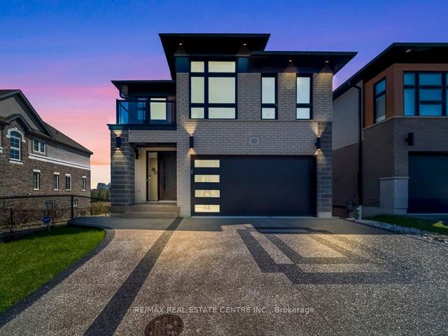 30 Ridgemount St, House detached with 4 bedrooms, 5 bathrooms and 5 parking in Kitchener ON | Image 23