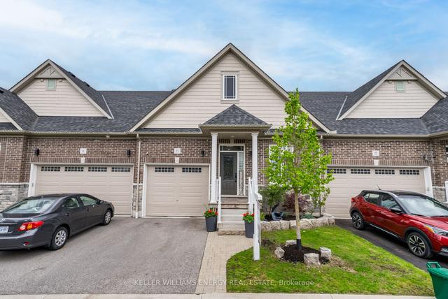 23 Spryfield Trl, House attached with 2 bedrooms, 3 bathrooms and 2 parking in Clarington ON | Image 1