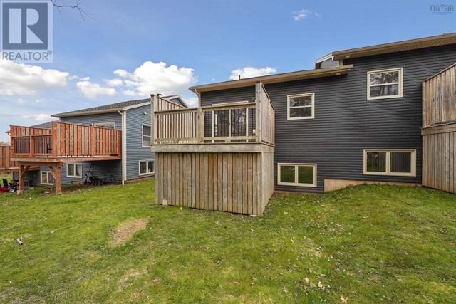 43 Pine Hill Dr, House semidetached with 3 bedrooms, 1 bathrooms and null parking in East Hants NS | Image 35