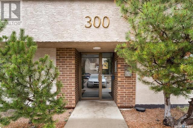 327 - 310 Stillwater Dr, Condo with 3 bedrooms, 1 bathrooms and null parking in Saskatoon SK | Image 2