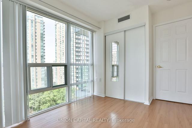1007 - 26 Olive Ave, Condo with 2 bedrooms, 1 bathrooms and 1 parking in Toronto ON | Image 13
