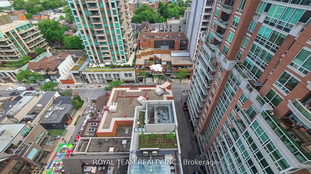 1806 - 88 Cumberland St, Condo with 1 bedrooms, 1 bathrooms and 0 parking in Toronto ON | Image 20