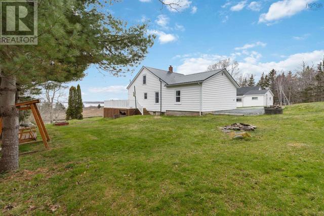 7546 Highway 3, House detached with 4 bedrooms, 1 bathrooms and null parking in Queens NS | Image 5