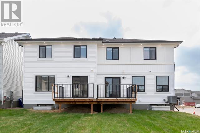 218 Schmeiser Bend, House semidetached with 3 bedrooms, 3 bathrooms and null parking in Saskatoon SK | Image 39