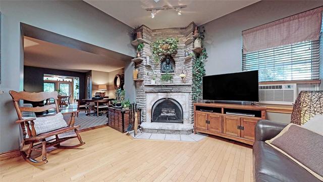 607 Stephens Cres, House detached with 7 bedrooms, 6 bathrooms and 10 parking in Oakville ON | Image 40