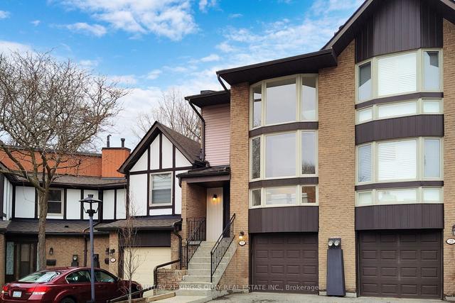 30 English Ivyway, Townhouse with 2 bedrooms, 3 bathrooms and 2 parking in Toronto ON | Image 1