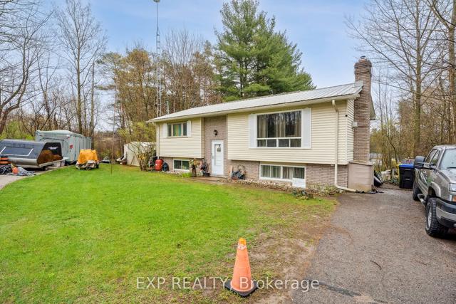 8570 On 12, House detached with 2 bedrooms, 2 bathrooms and 7 parking in Oro Medonte ON | Image 12