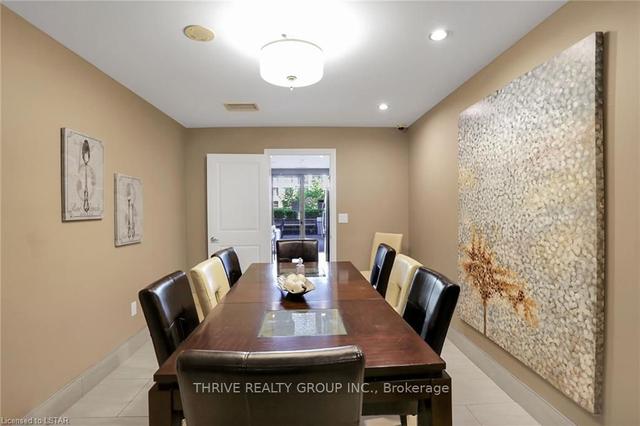 2004 - 330 Ridout St S, Condo with 2 bedrooms, 2 bathrooms and 1 parking in London ON | Image 21
