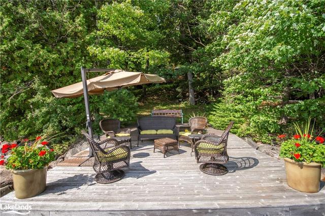 Lakefront Deck and Sitting Area | Image 41
