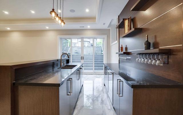 396 Princess Ave, House detached with 4 bedrooms, 7 bathrooms and 6 parking in Toronto ON | Image 26