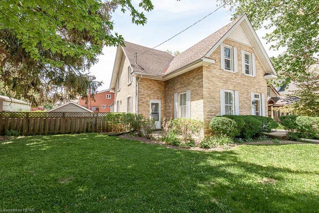 101 Cobourg Street, House detached with 4 bedrooms, 2 bathrooms and 2 parking in Stratford ON | Image 49