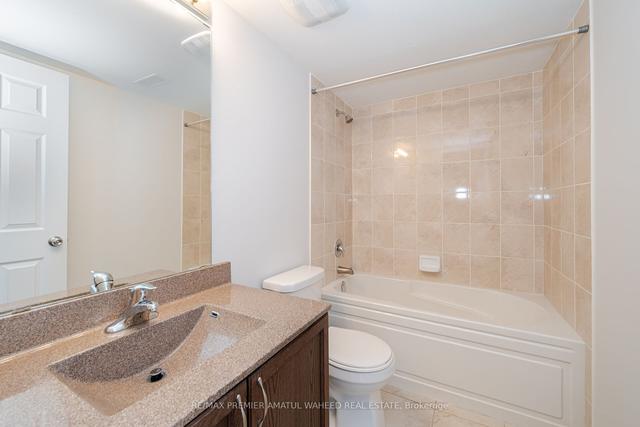 49 Sandwell St, House attached with 3 bedrooms, 4 bathrooms and 3 parking in Vaughan ON | Image 32