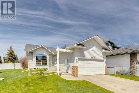 273 Woodside Road Nw, Airdrie, AB, T4B2C6 | Card Image
