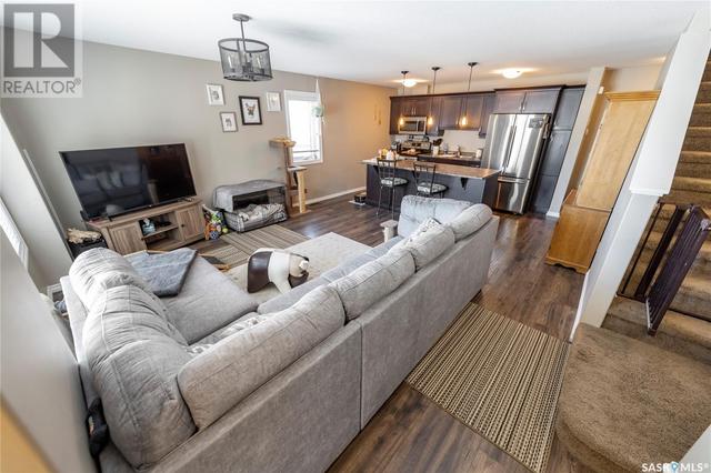 3467 Elgaard Dr, House attached with 2 bedrooms, 2 bathrooms and null parking in Regina SK | Image 4