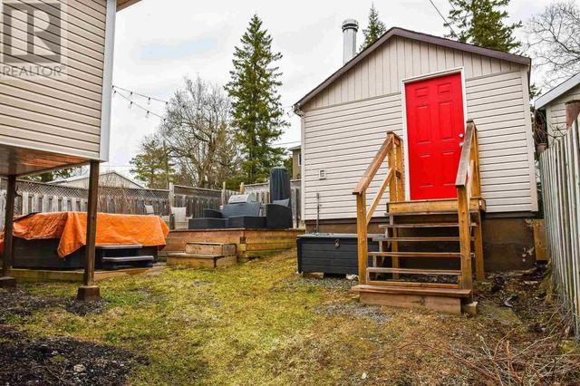 368 Cherry St, House detached with 3 bedrooms, 1 bathrooms and null parking in Timmins ON | Image 44