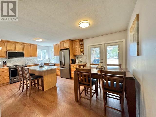 4151 Pacific Rd, House detached with 4 bedrooms, 2 bathrooms and null parking in Cariboo D BC | Image 7