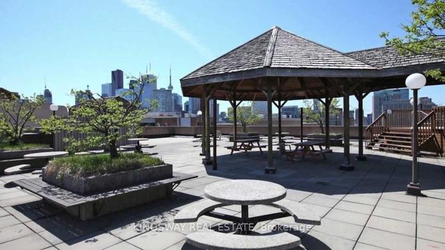 509 - 117 Gerrard St E, Condo with 2 bedrooms, 2 bathrooms and 0 parking in Toronto ON | Image 9