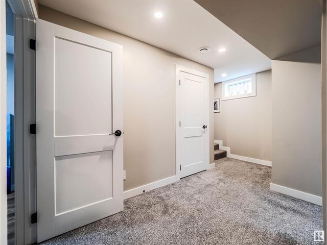 16003 87a Ave Nw, House detached with 3 bedrooms, 3 bathrooms and null parking in Edmonton AB | Image 48