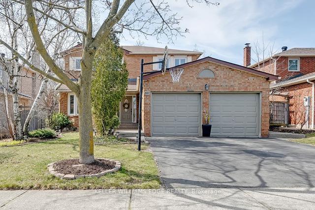 1557 Princeton Cres, House detached with 5 bedrooms, 3 bathrooms and 4 parking in Oakville ON | Image 1