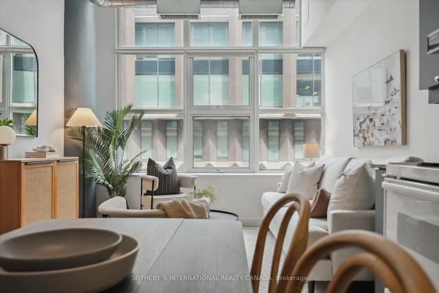 726 - 155 Dalhousie St, Condo with 1 bedrooms, 1 bathrooms and 0 parking in Toronto ON | Image 4