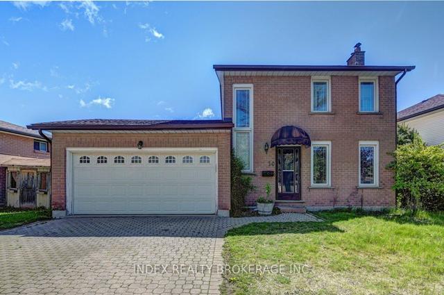 30 Maxwell Dr, House detached with 3 bedrooms, 3 bathrooms and 6 parking in Kitchener ON | Image 1