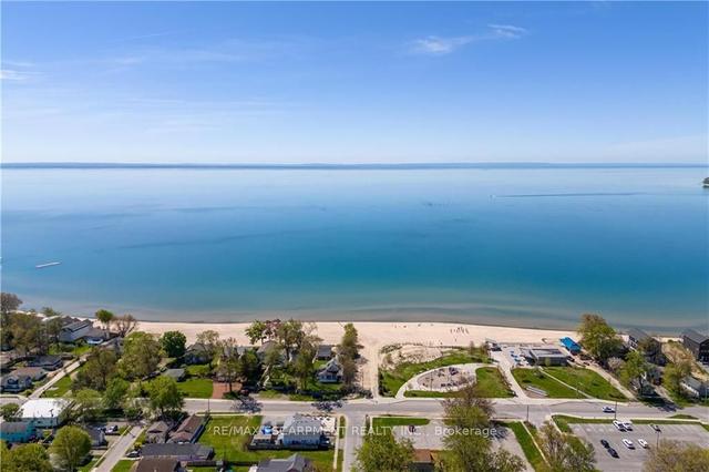 71 Beachwalk Cres, House detached with 2 bedrooms, 3 bathrooms and 4 parking in Fort Erie ON | Image 23
