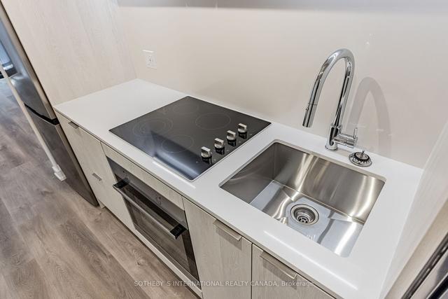 516 - 1 Jarvis St, Condo with 1 bedrooms, 1 bathrooms and 0 parking in Hamilton ON | Image 2