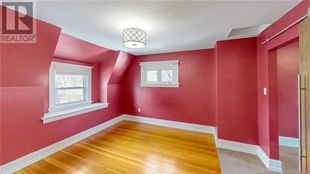 1 Mount Pleasant Crt, House detached with 4 bedrooms, 2 bathrooms and null parking in Saint John NB | Image 16