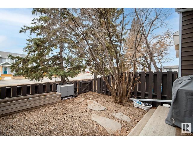 1035 Millbourne Rd E Nw, House attached with 3 bedrooms, 1 bathrooms and 2 parking in Edmonton AB | Image 34