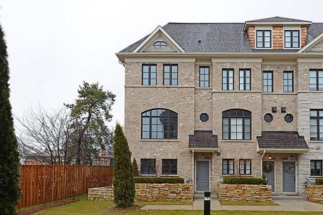 2023 Queensborough Gate, House semidetached with 3 bedrooms, 3 bathrooms and 2 parking in Mississauga ON | Image 1
