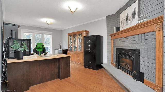 1155 Pond View Rd, House detached with 4 bedrooms, 3 bathrooms and 6 parking in London ON | Image 11