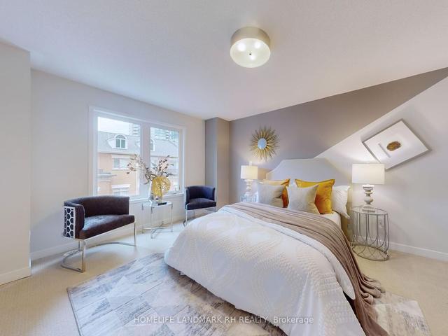 TH-7 - 370 Square One Dr, Townhouse with 3 bedrooms, 3 bathrooms and 2 parking in Mississauga ON | Image 7