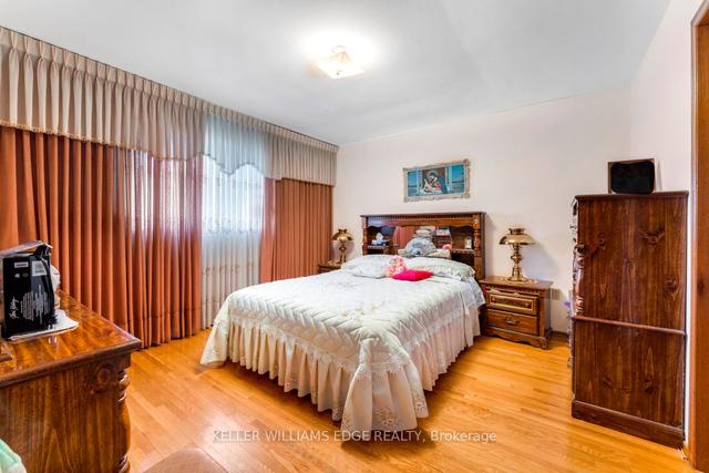 16 Teresa St, House detached with 3 bedrooms, 2 bathrooms and 5 parking in Hamilton ON | Image 5