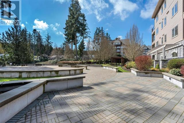 405 - 1335 Bear Mountain Pky, Condo with 2 bedrooms, 2 bathrooms and 1 parking in Langford BC | Image 27