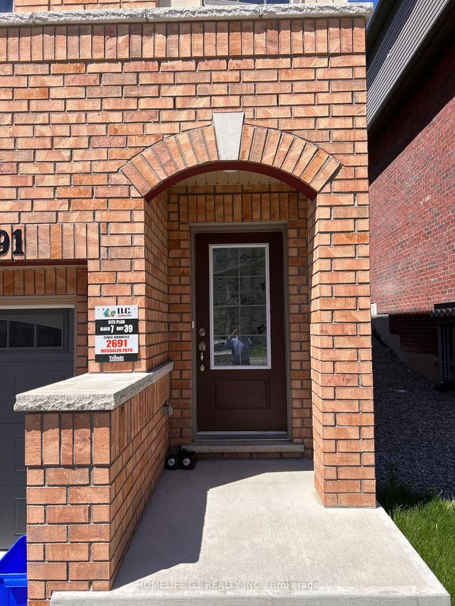 39 - 2691 Magdalen Path, Townhouse with 4 bedrooms, 3 bathrooms and 2 parking in Oshawa ON | Image 2